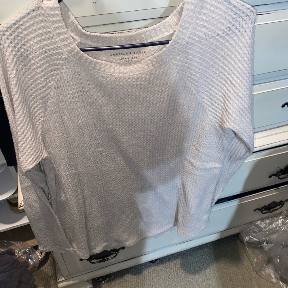 Women’s American Eagle Cream Waffle Long Sleeve